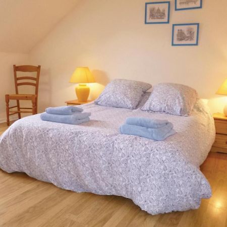 3 Bedroom Cozy Home In Brucheville Carentan-les-Marais ภายนอก รูปภาพ